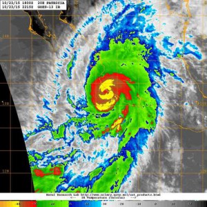 20151023.2215.goes13.x.ir1km.20EPATRICIA.175kts-879mb-182N-1053W.93pc
