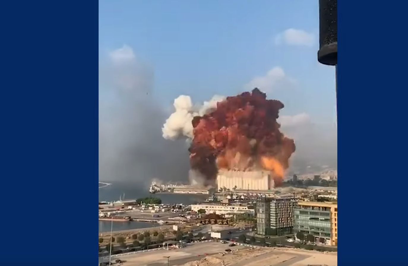 爆発 レバノン